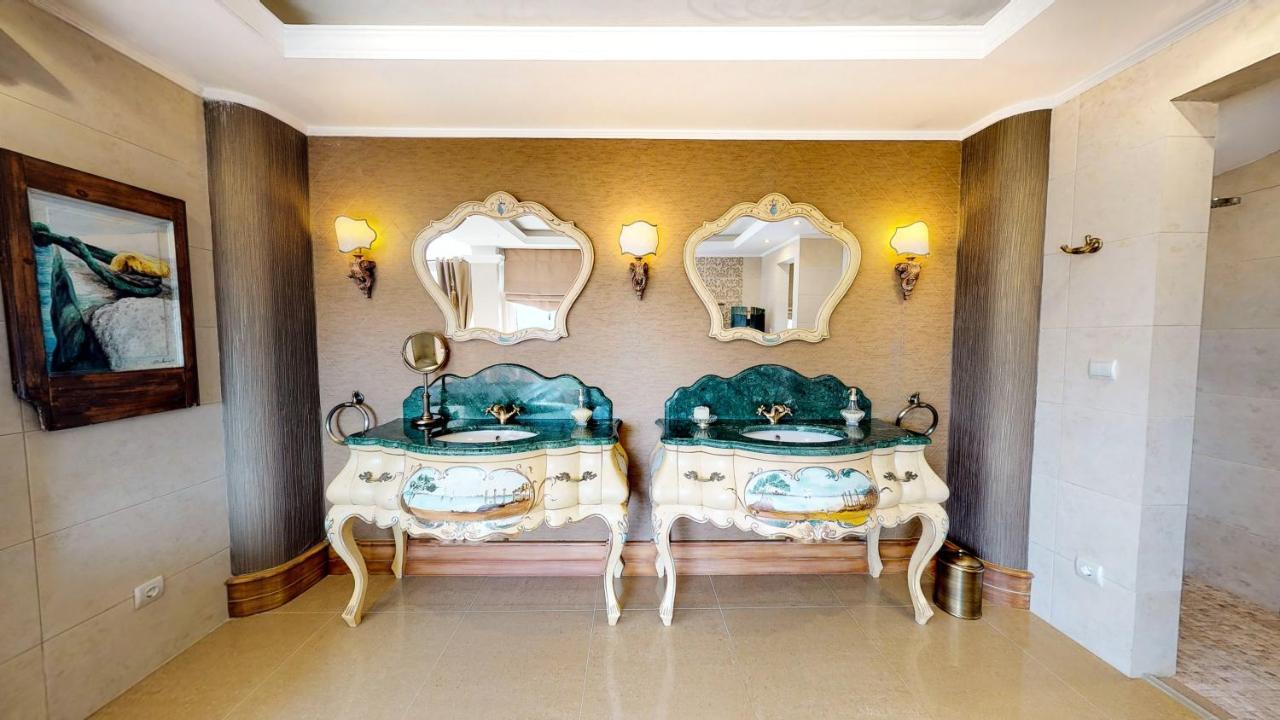 Luxury Villa Allure Dhafnes المظهر الخارجي الصورة