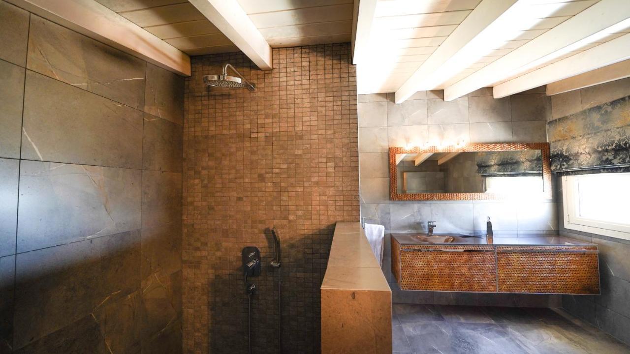 Luxury Villa Allure Dhafnes المظهر الخارجي الصورة