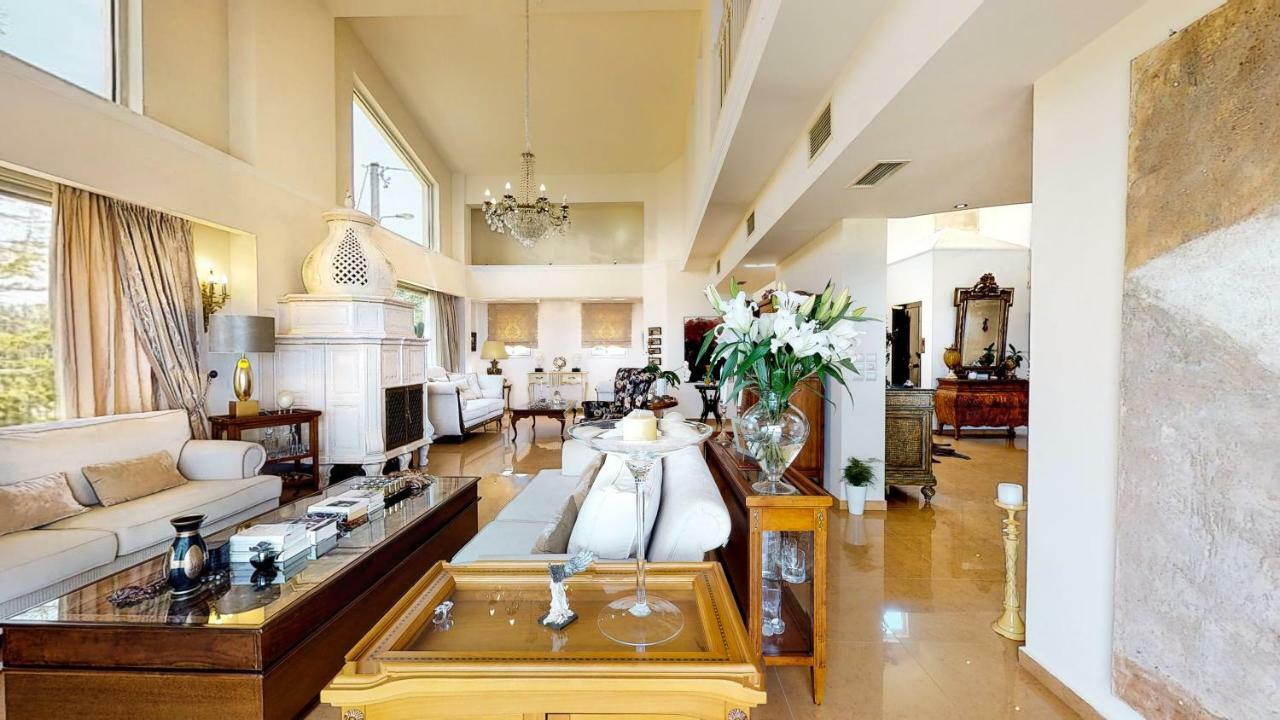 Luxury Villa Allure Dhafnes المظهر الخارجي الصورة